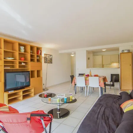 Le Magellan-1 By Interhome شقة Saint-Raphaël