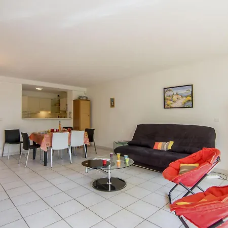 Le Magellan-1 By Interhome Saint-Raphael (Var)